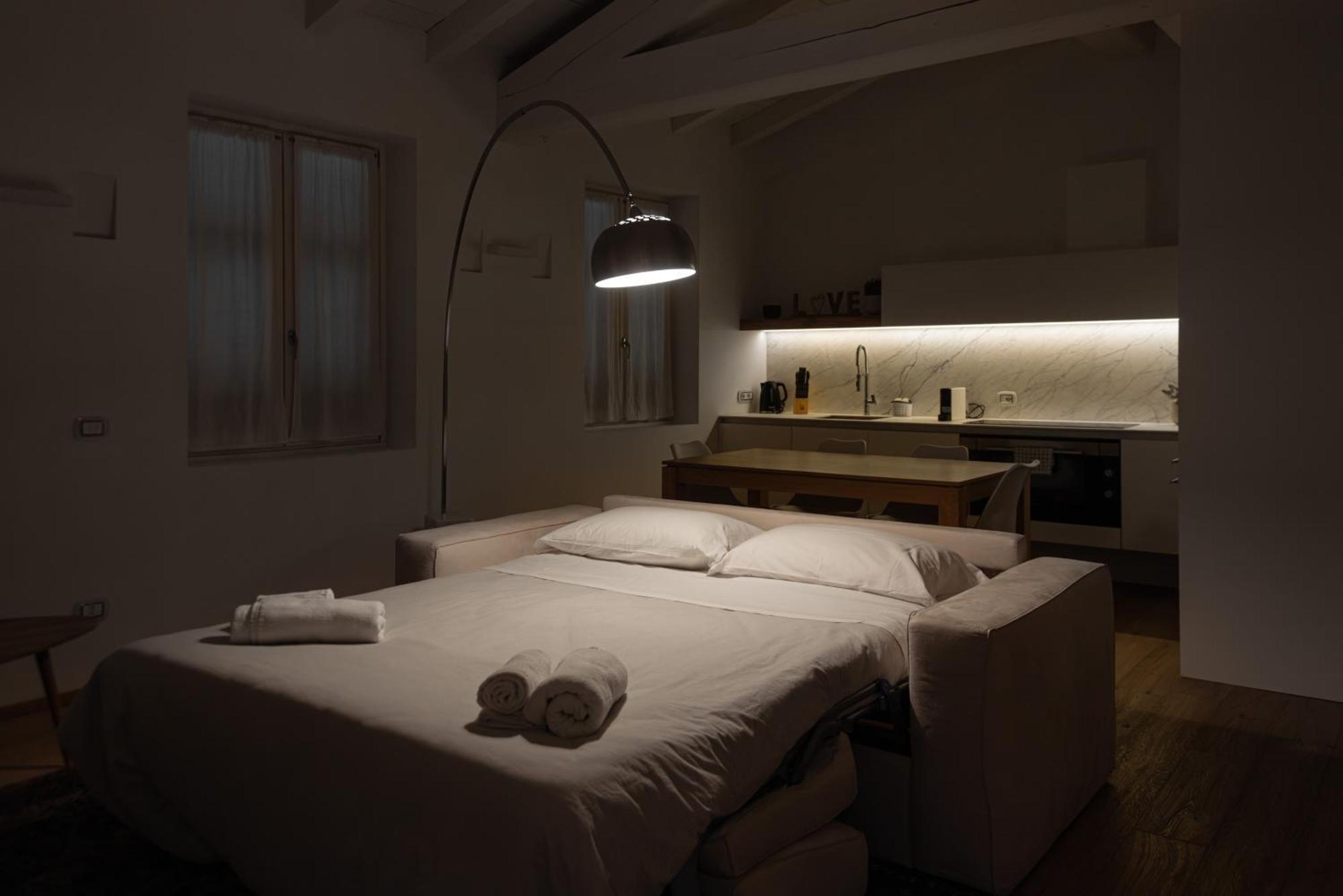 Appartamento White Moon Crema & Parking Esterno foto